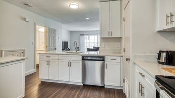 Modern appliances at Windsor Ridge at Westborough, 1 Windsor Ridge Drive, 01581